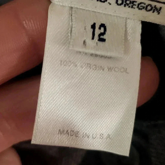 Vintage Pendleton 100% Virgin Wool Gray Crop Blazer Jacket size 12 - Picture 3 of 6